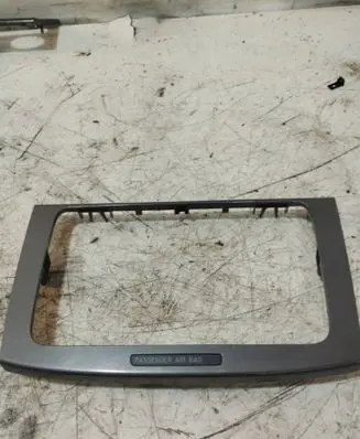 Volkswagen PASSAT B6 Radio/GPS head unit trim 3C0858069AE