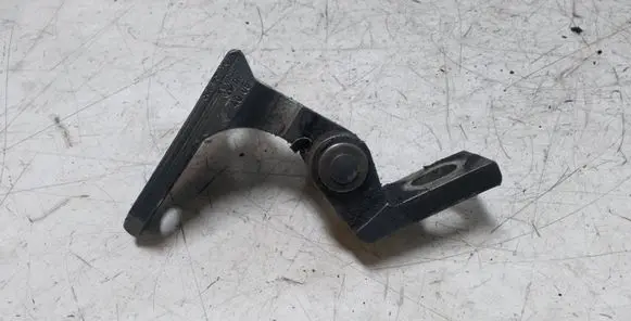 Volkswagen PASSAT B6 Front door upper hinge 3C0831401C