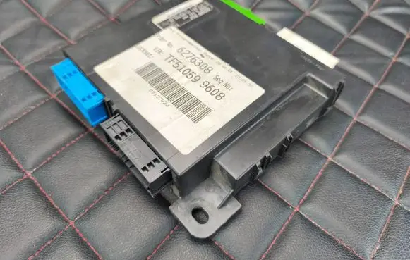 Mini One - Cooper R50 - 53 Engine control unit/module ECU 6976988 07127023 TF510599608