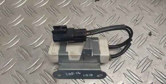 Toyota Yaris Coolant fan relay 2468105731