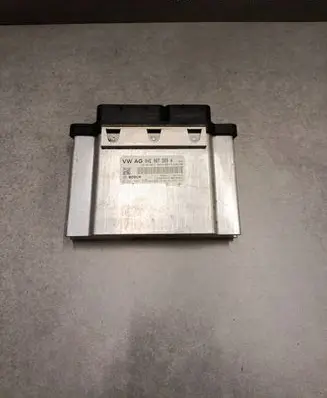 Volkswagen Golf VII Engine control unit/module 04E907309A 0261S07726