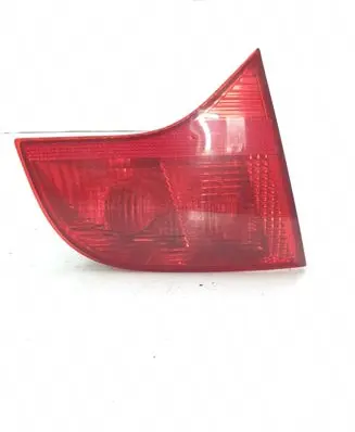 Tailgate rear/tail lights