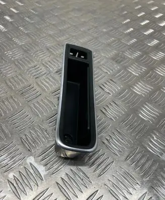 Jaguar XF X260 Front door interior handle GX6322635A M637F