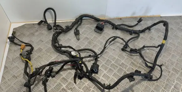 Hyundai Santa Fe Engine installation wiring loom 91841 918412W570 130129