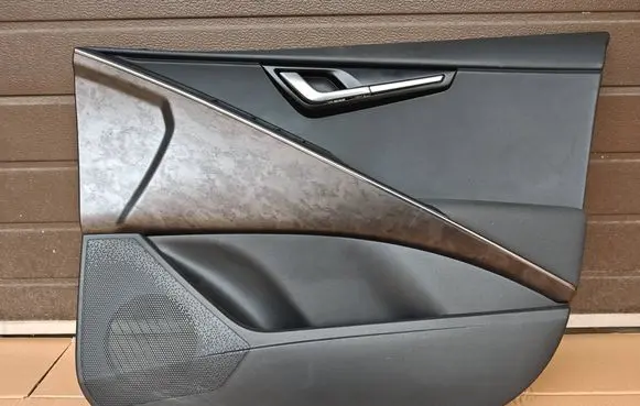 KIA Niro Front door card panel trim 82361AT000 82321AT000