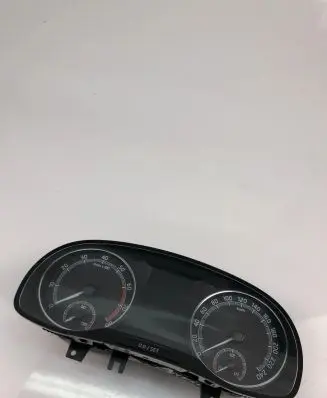 Skoda Fabia Mk1 (6Y) Speedometer (instrument cluster) 6V0920740D