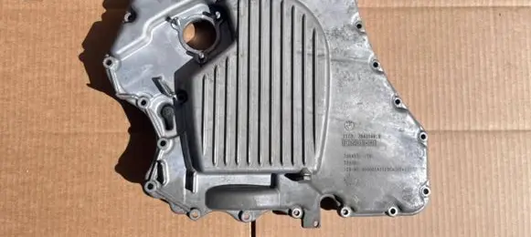 BMW M5 Oil sump 7843148 11137843148