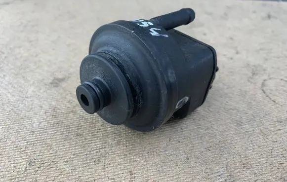 BMW 7 E65 E66 Fuel filter heater 7799968 13327799968 13328512369