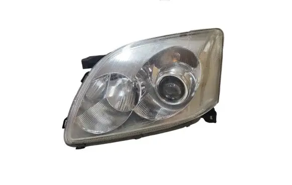 Toyota Avensis T250 Headlight/headlamp 10016337 108020675