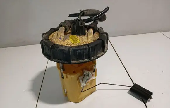 Ford Fiesta In-tank fuel pump 8V519275