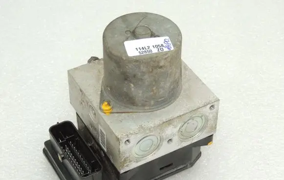 Volkswagen Tiguan ABS Pump 5N0614517N