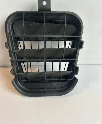 Audi A3 S3 8V Quarter panel pressure vent 4G9819181B