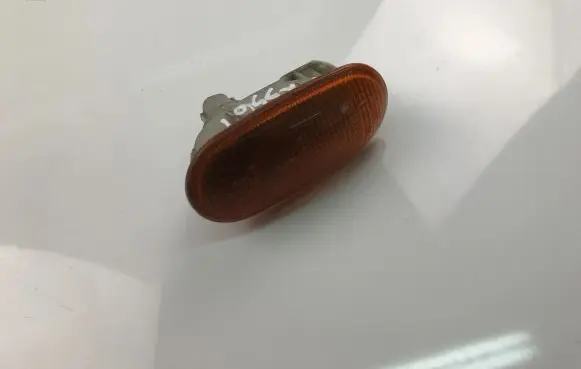 Mitsubishi Lancer Front fender indicator light 6R0191048