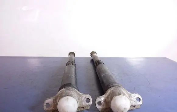 Seat Leon (5F) Rear shock absorber/damper 5Q0512013ES