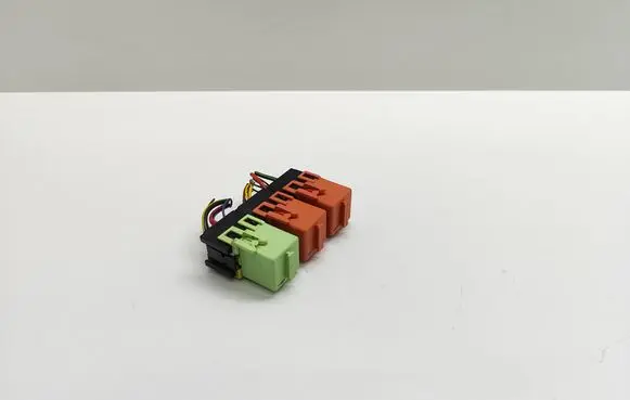 BMW 5 E60 E61 Other relay 8373700 61368373700