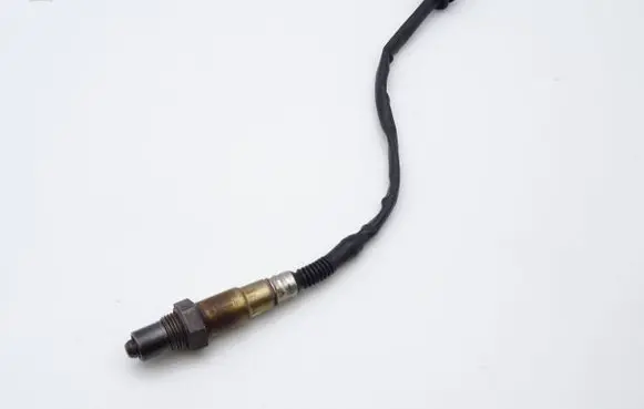 Mercedes-Benz E W210 Lambda probe sensor 0015406017 0258005276