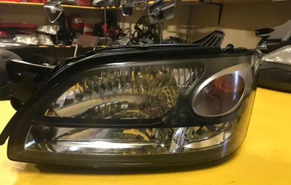 Subaru Legacy Headlight/headlamp