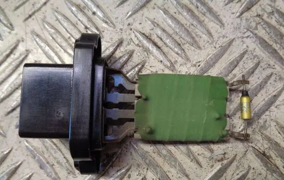 Seat Mii Heater blower motor/fan resistor 