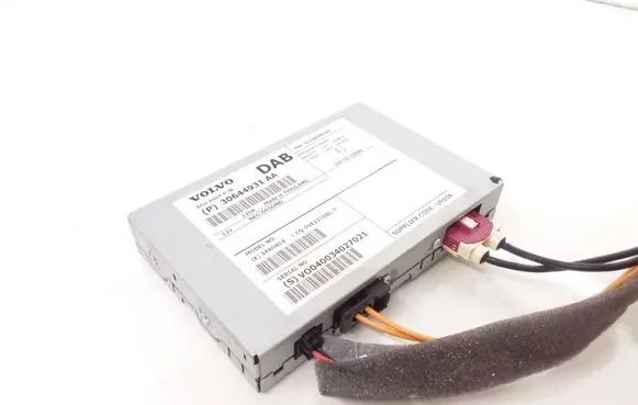 Antenna control unit