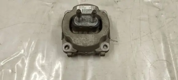 Jeep Cherokee Gearbox mount 68110244ad