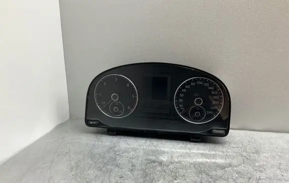 Volkswagen Caddy Speedometer (instrument cluster) 2K0920865J VDD0240900 1219018653