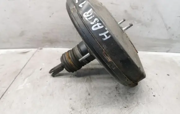 Opel Astra H Brake booster 13142360