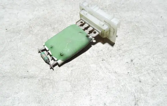 Volkswagen Scirocco Heater blower motor/fan resistor