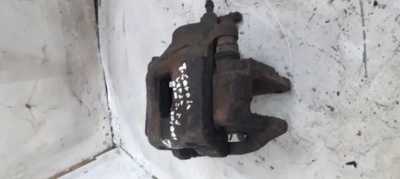 Toyota Corolla Verso E121 Front brake caliper