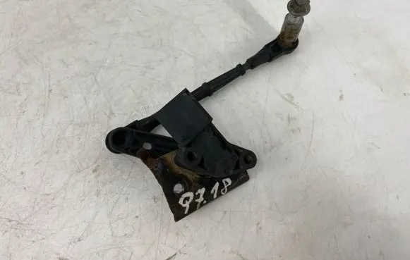 Audi Q7 4M Rear air suspension level height sensor 4M0941309H