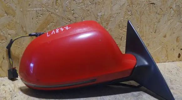 Audi A3 S3 8P Front door electric wing mirror