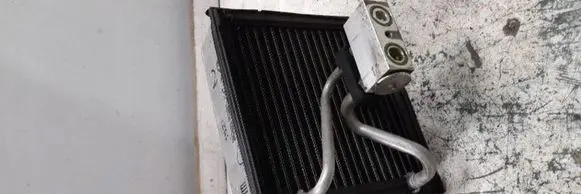 Air conditioning (A/C) radiator (interior)