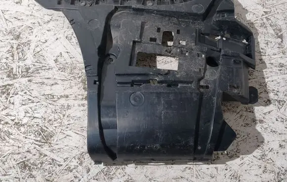 BMW 7 G11 G12 Rear bumper mounting bracket 21754011 7357147