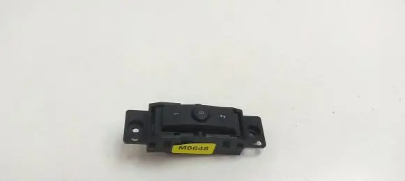 Chrysler 300 - 300C Seat memory switch 04602446AB M8648