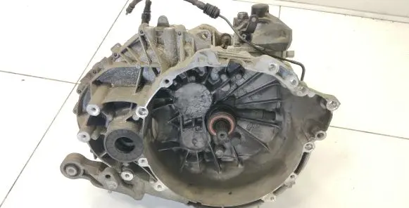 Volvo V40 Cross country Manual 6 speed gearbox GU1R7002BEB
