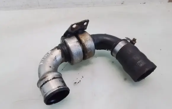 Nissan X-Trail T30 Intercooler hose/pipe