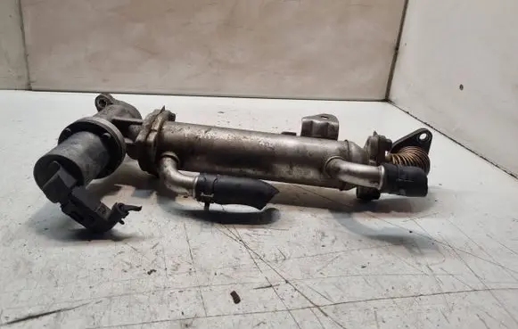 KIA Carens II EGR valve cooler 2841627400 988294P