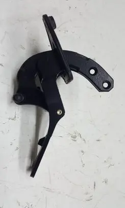 Volvo V70 Tailgate/trunk/boot hinge 8613158