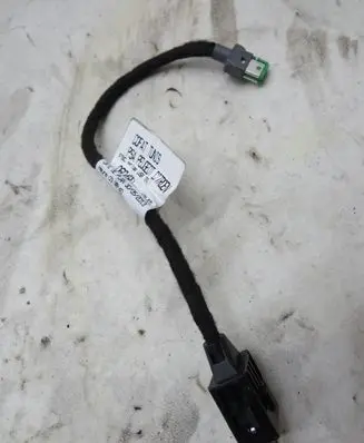 Peugeot 308 USB socket connector KRIS235789