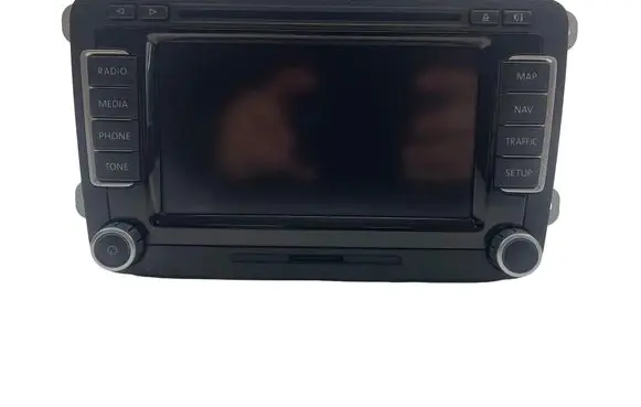 Volkswagen PASSAT B6 Radio/CD/DVD/GPS head unit 1T0035680B