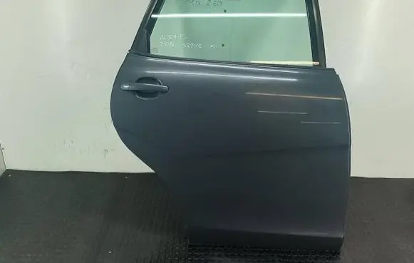 Seat Altea Rear door