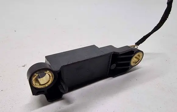 Audi A3 S3 8L Airbag deployment crash/impact sensor 8L0959643B 260698 02303017E8ZF