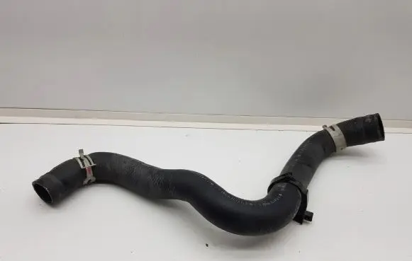 Toyota RAV 4 (XA50) Engine coolant pipe/hose