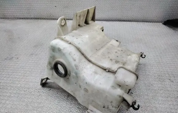 Toyota Avensis Verso Windshield washer fluid reservoir/tank 060851073
