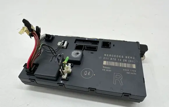 Mercedes-Benz E W211 Door control unit/module A2118701226