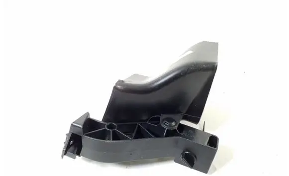 Mercedes-Benz Vito Viano W447 Front bumper mounting bracket A4478850218
