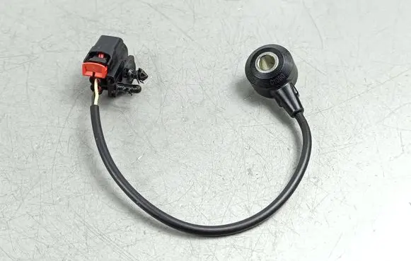 Ford Escape IV Detonation knock sensor AM1A12A699BA