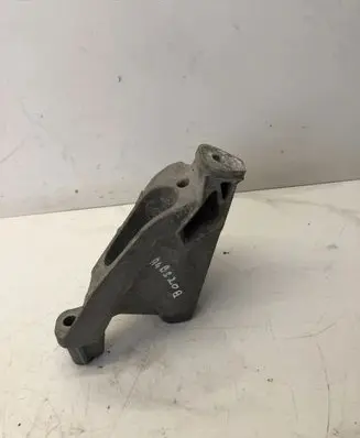 Audi A4 S4 B8 8K Engine mounting bracket 8K0199307AL