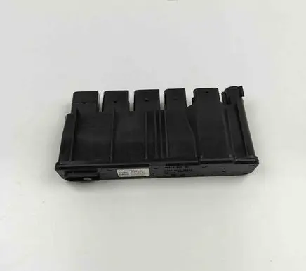 BMW 3 G20 G21 Current control relay 8638551