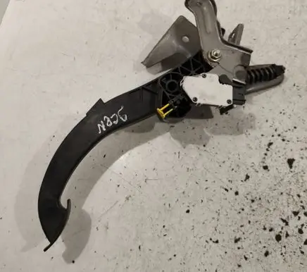 Clutch pedal