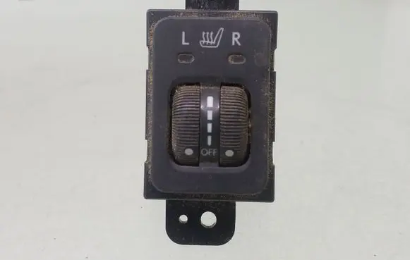 Subaru Forester SH Seat heating switch